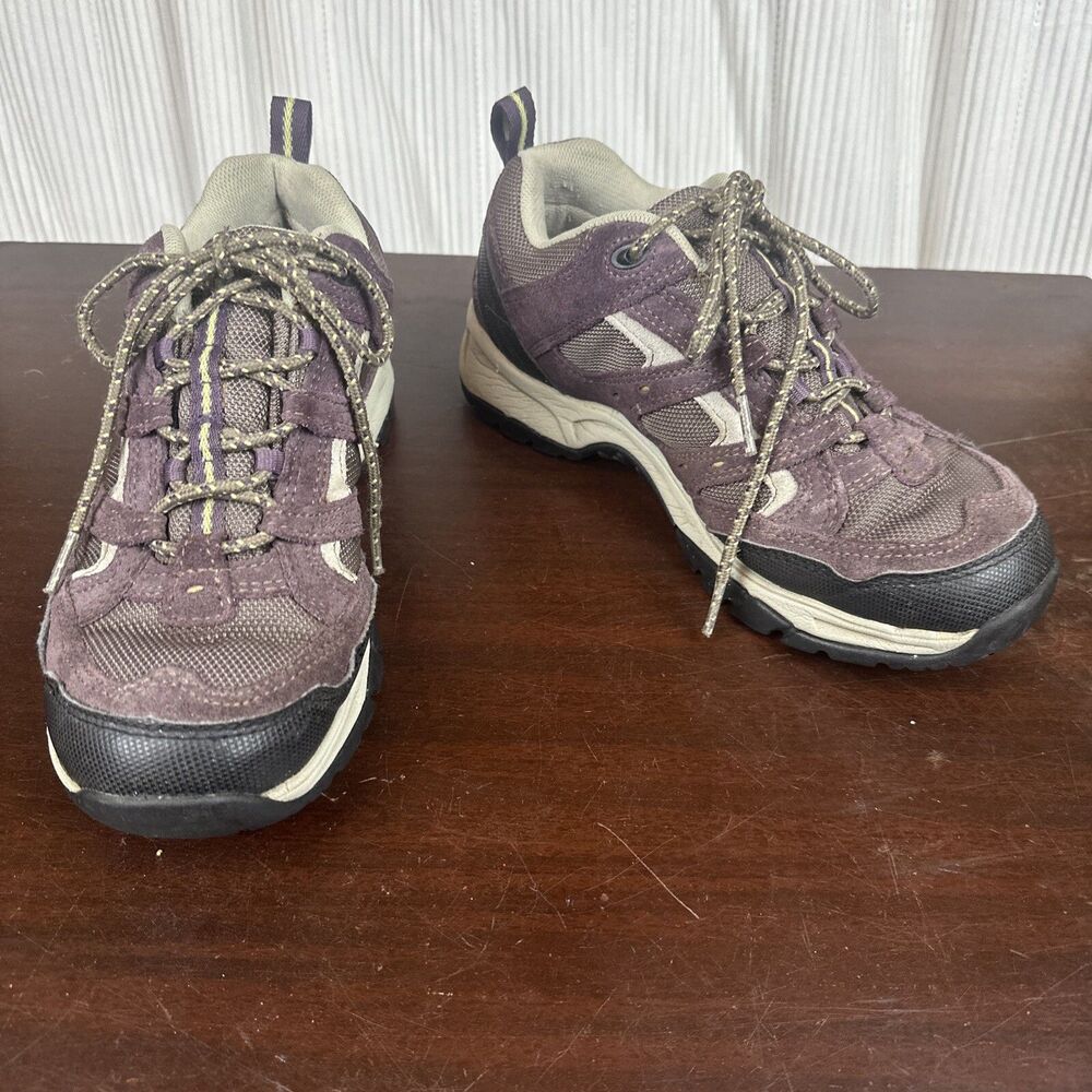 L.L. Bean tech 2.5 waterproof shoes 7 1/2 inch wide Hiking Trail Purple Womens
